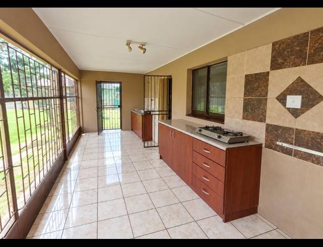 4 BEDROOM HOUSE FOR SALE IN BRAKPAN CENTRAL